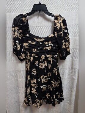 Blu Pepper Floral Pleated Puff Sleeve Mini Dress
